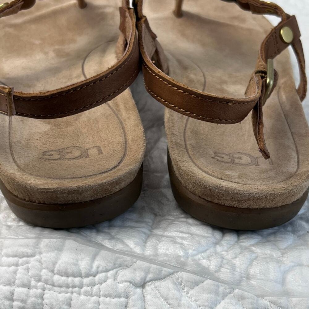 Ugg Women's Tan Leather Strap Flat Vacation Summer Sandals - Size 7 - Picture 6 of 10